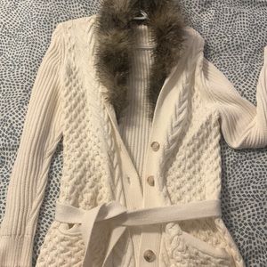Cute faux fur sweater with buttons
